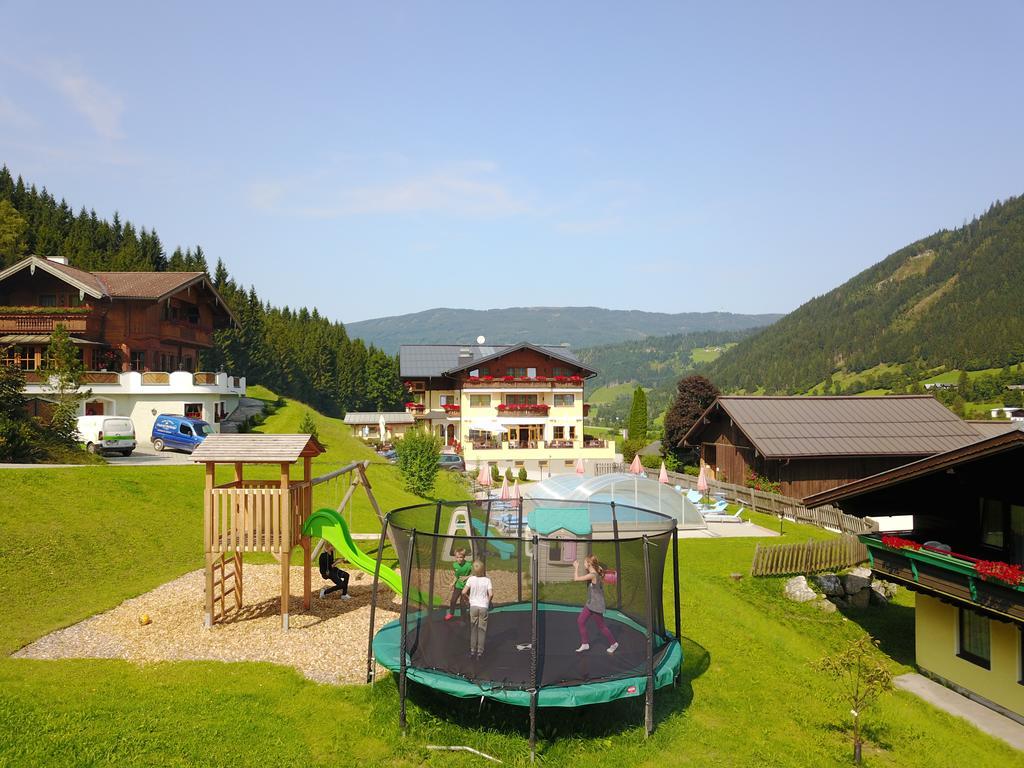 Natur & Familienhotel Der Stieglerhof Radstadt Exteriér fotografie